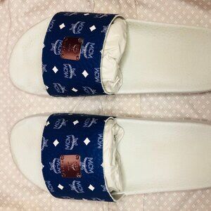 MCM Lifestyle Slide Blue & White – Size 12